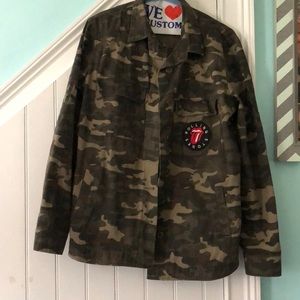 Forever 21 Rolling Stones button up cover up